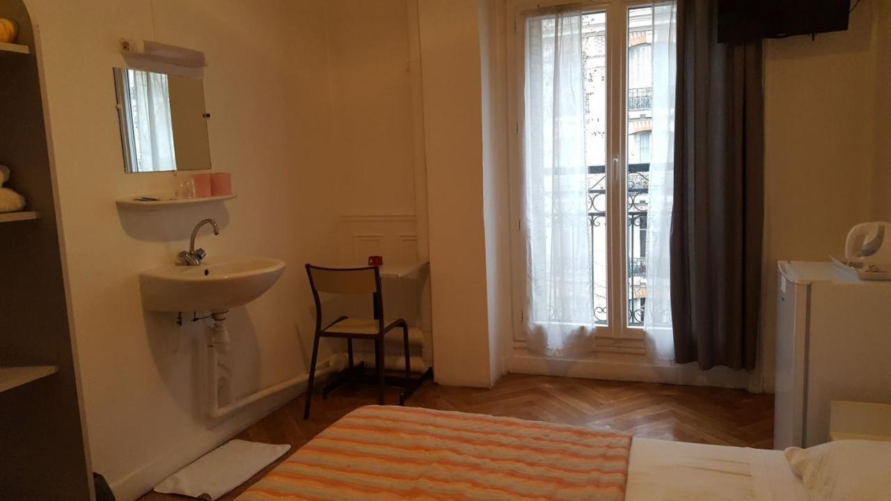Hotel Feria クリシー エクステリア 写真